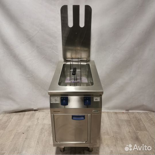 Фритюрница electrolux