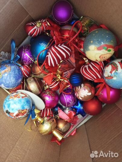 Елочные игрушки