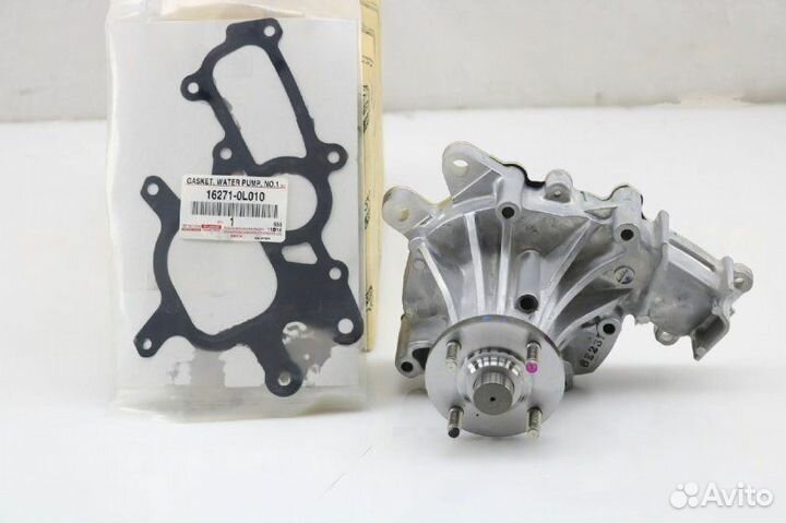 Насос водяной (помпа) Toyota Fortuner 1kdftv