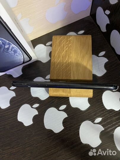 iPhone XR 64gb Хороший