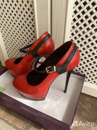 Туфли Sasha Fabiani