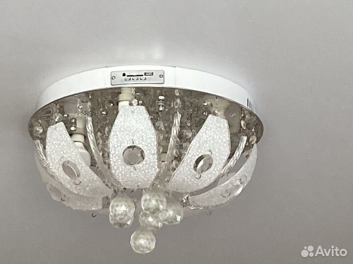 Светильник потолочный подвесной