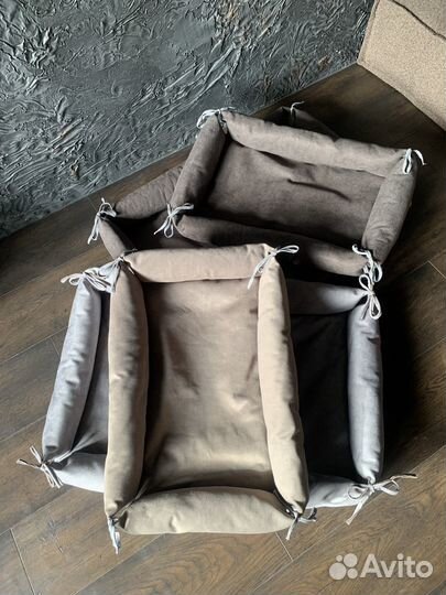 Лежанки для больших и средних пород новые