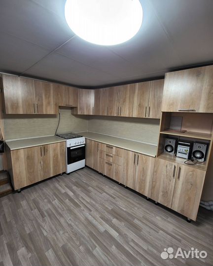 Кухонные гарнитуры