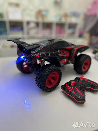 Машинки на пульте управления