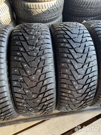 Hankook Winter I'Pike RS2 W429 215/55 R16