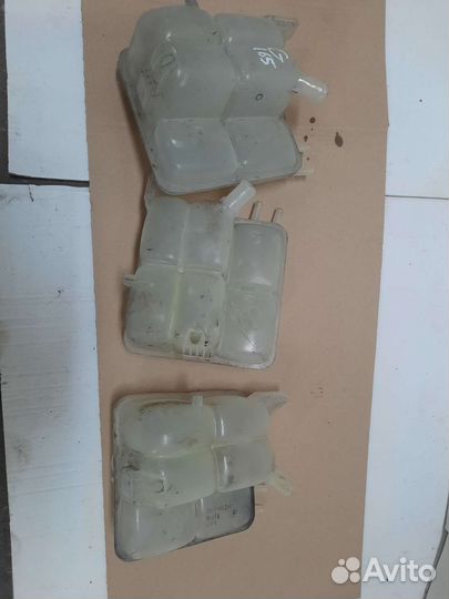 Mazda 3BK 3BL расширительный бачок