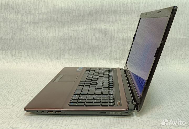 Ноутбук Asus i3-2310M, GT540M