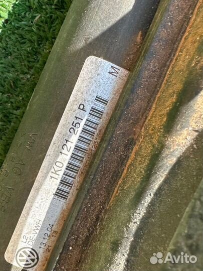 Радиатор (основной) Volkswagen Golf 2005