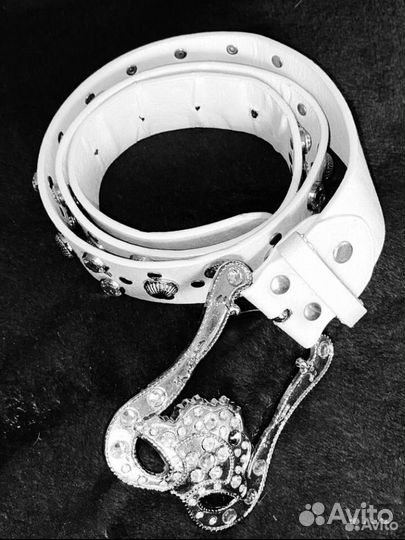 Ремень со стразами