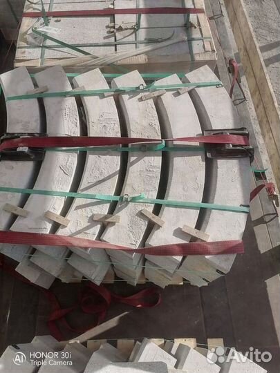 Бордюр Сосновый Бор\ гранит