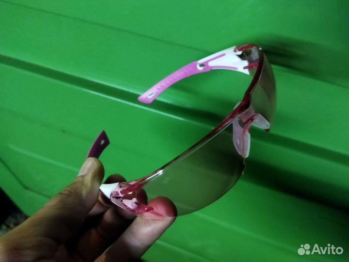 Очки розовые спортивные защитные новые