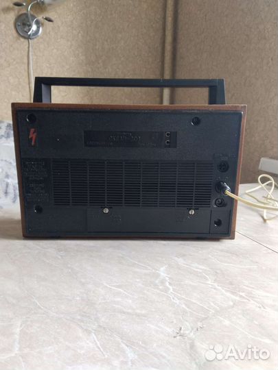 Радиоприемник океан 209 после полной профил.С фм
