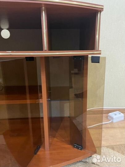 Тумба под телевизор