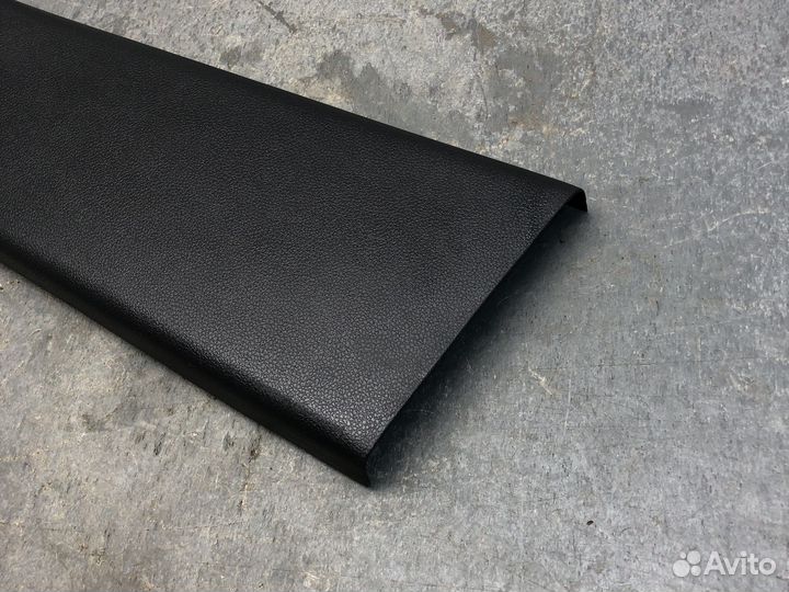 Обшивка лев стойки Fusion