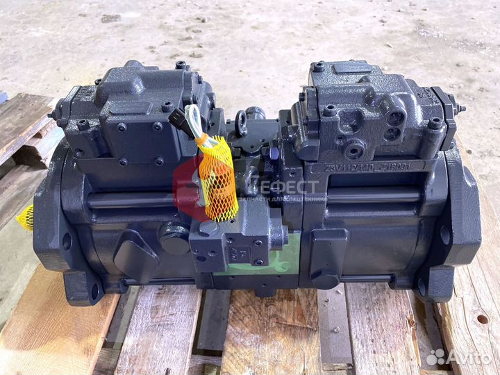 Гидравлический насос Hyundai HX220NL 31Q7-10050