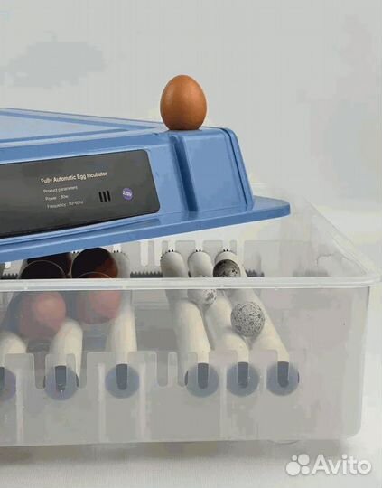 Инкубатор для яиц автоматический. На 64 яйца