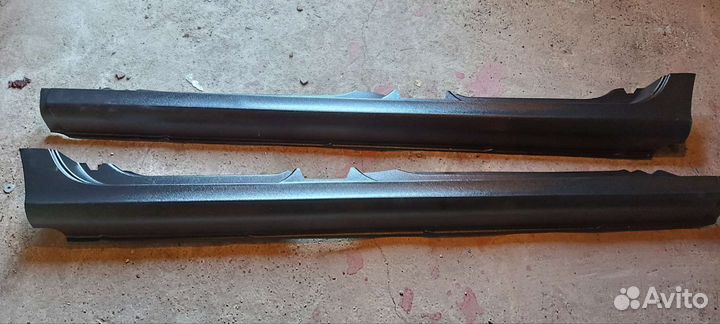 Накладки на пороги Гранта