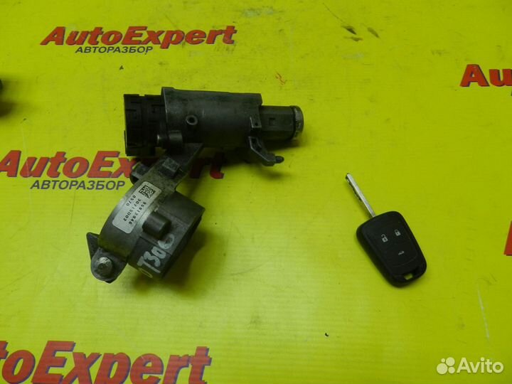 Замок зажигания Chevrolet Aveo T300