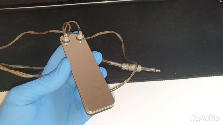 Педаль тату машинки