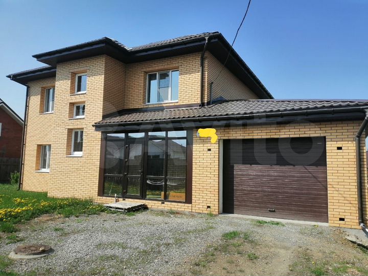 Коттедж 160 м² на участке 15 сот.