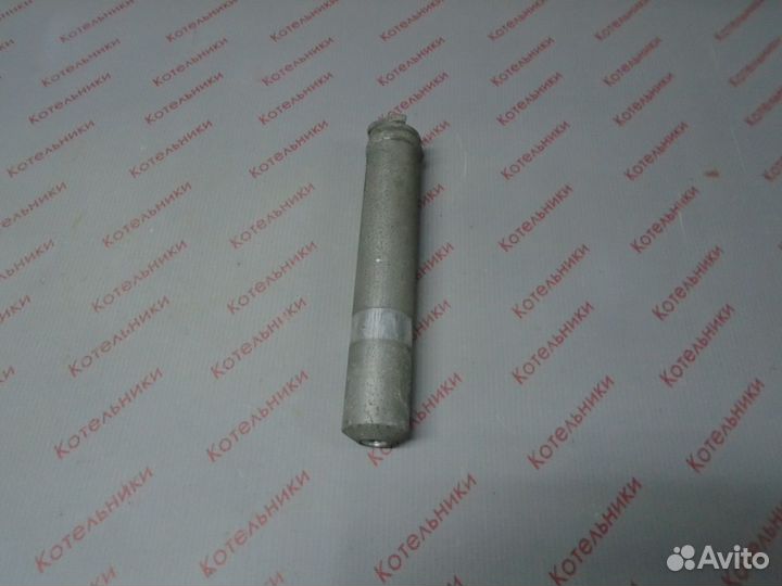 Nissan 92131-4M405 Осушитель кондиционера