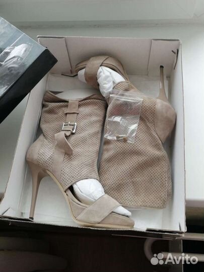 Стильные сапоги, классные