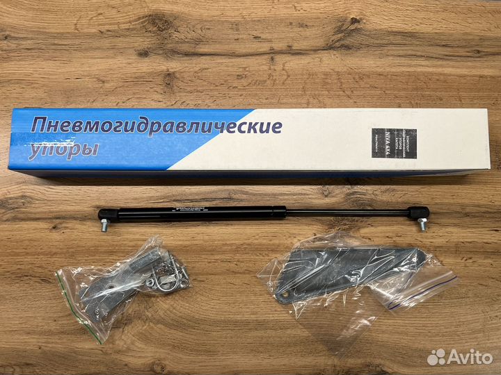 Упор капота нива 4x4 2121,2131, urban, урбан