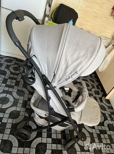 Коляска прогулочная летняя