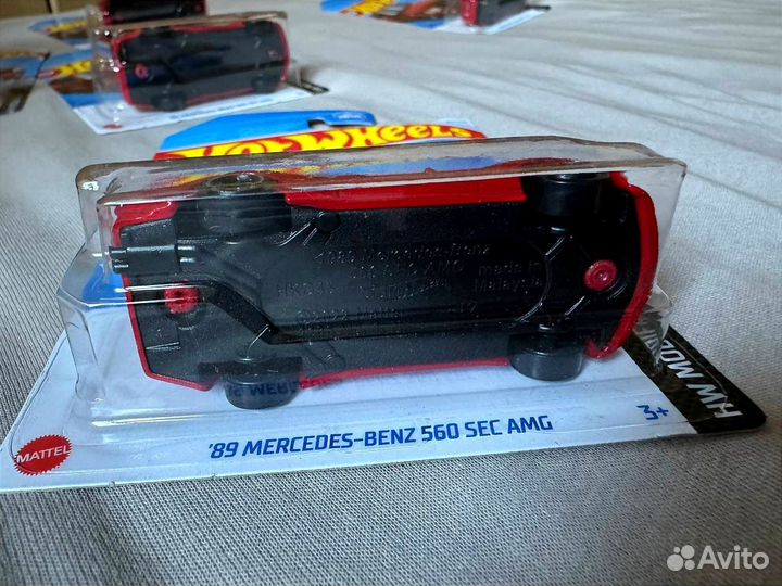 Hot Wheels '89 Mercedes-Benz 560 SEC AMG