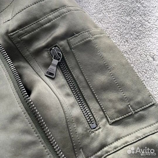 Бомбер Neil Barrett