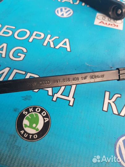 Ауди А5-2018г.В9. Поводки дворников