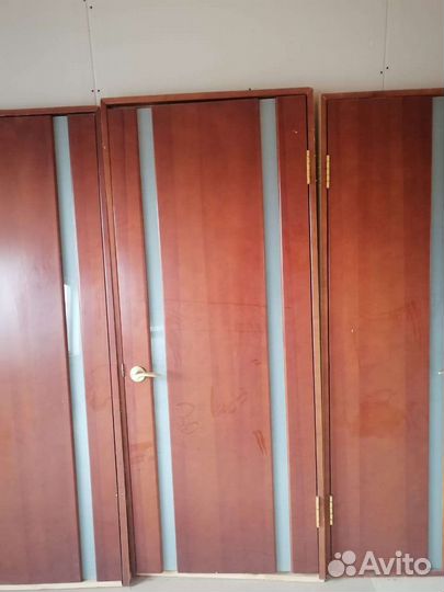 Продам деревянные межкомнатные двери