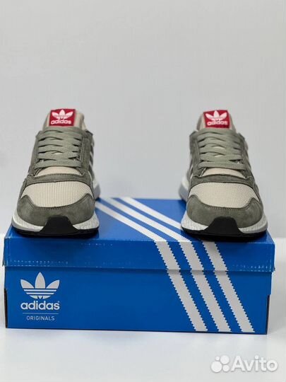 Кроссовки adidas zx