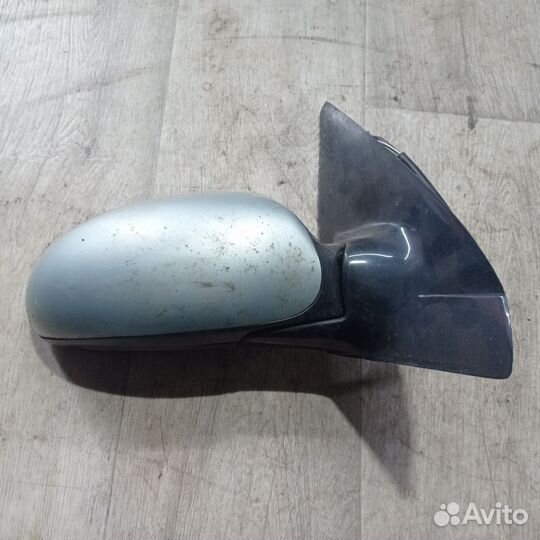 Зеркало правое Ford Focus 1