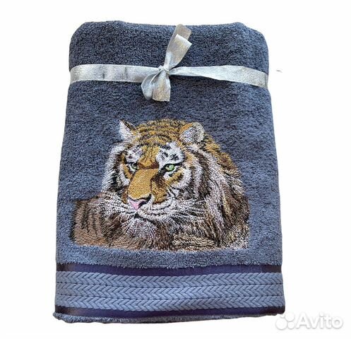 Полотенце с вышивкой