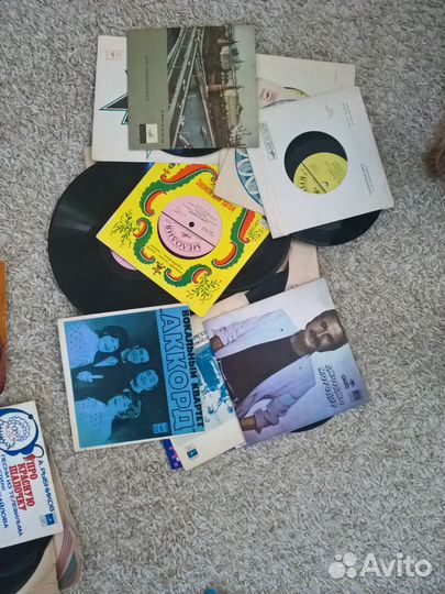 Старые грампластинки времён СССР