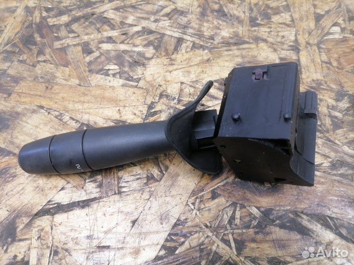 Переключатель стеклоочистителей подрулевой Renault