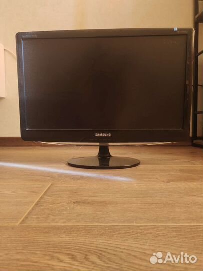 Монитор SyncMaster B2330