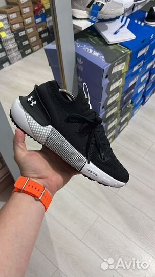 Кроссовки under armour hovr phantom v 24 3