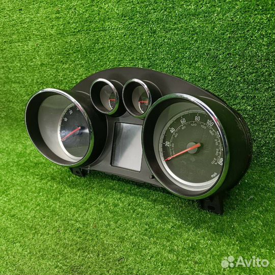 Панель приборов (щиток) Opel Astra J GTC 2013