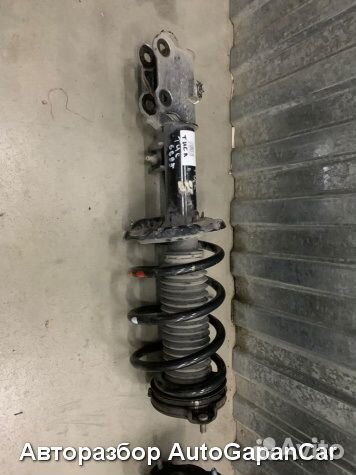 Передние стойки амортизатора Hyundai tucson 3