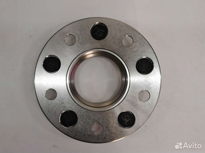 Колёсные проставки на Тойоту Alphard 15 мм