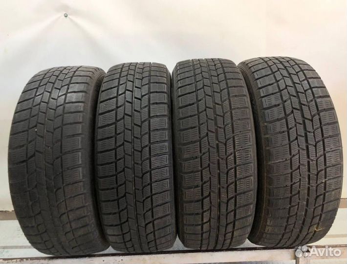 Goodyear Ice Navi 6 215/55 R17 99W