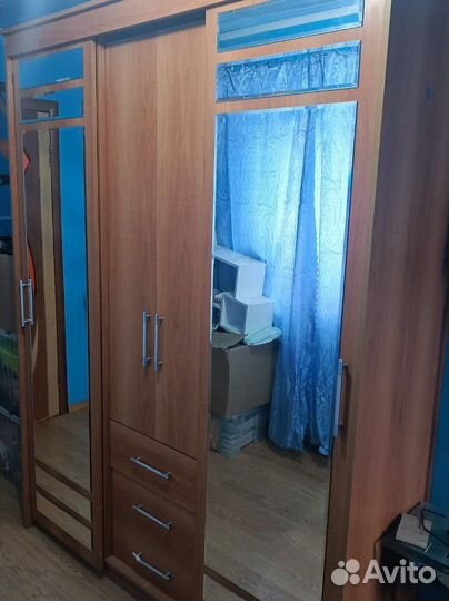 Шкаф купе с зеркалом бу