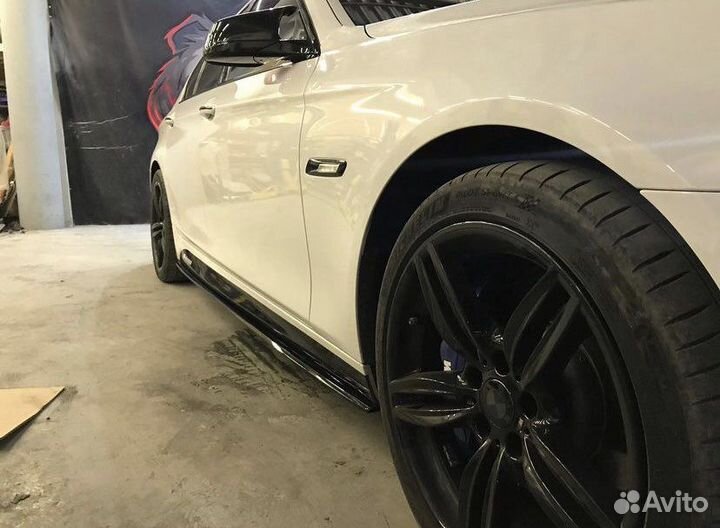 Лезвия на пороги bmw f10 накладки на пороги