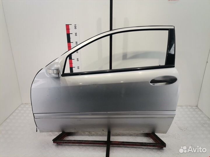 Стекло для mercedes-benz C-Class (W203)