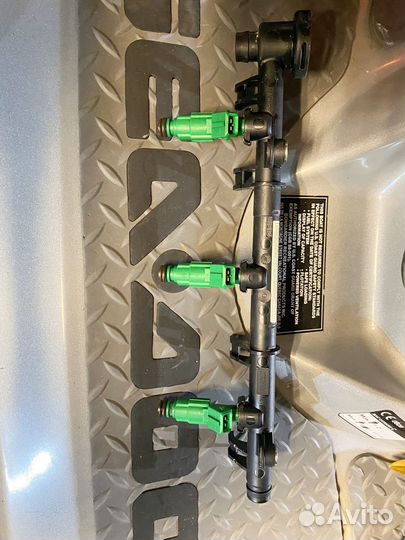 Топливная рампа BRP SEA -DOO 215 255