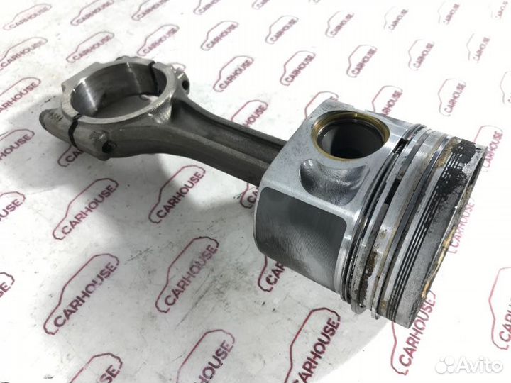 Шатун с поршнем Volkswagen Passat B5 3B2 1.9 AJM