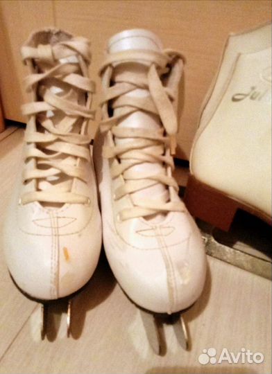 Коньки фигурные